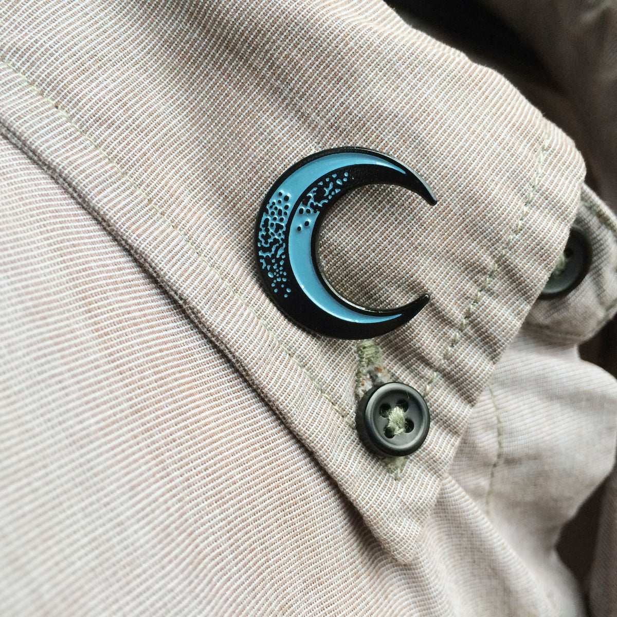 Blue moon on lapel
