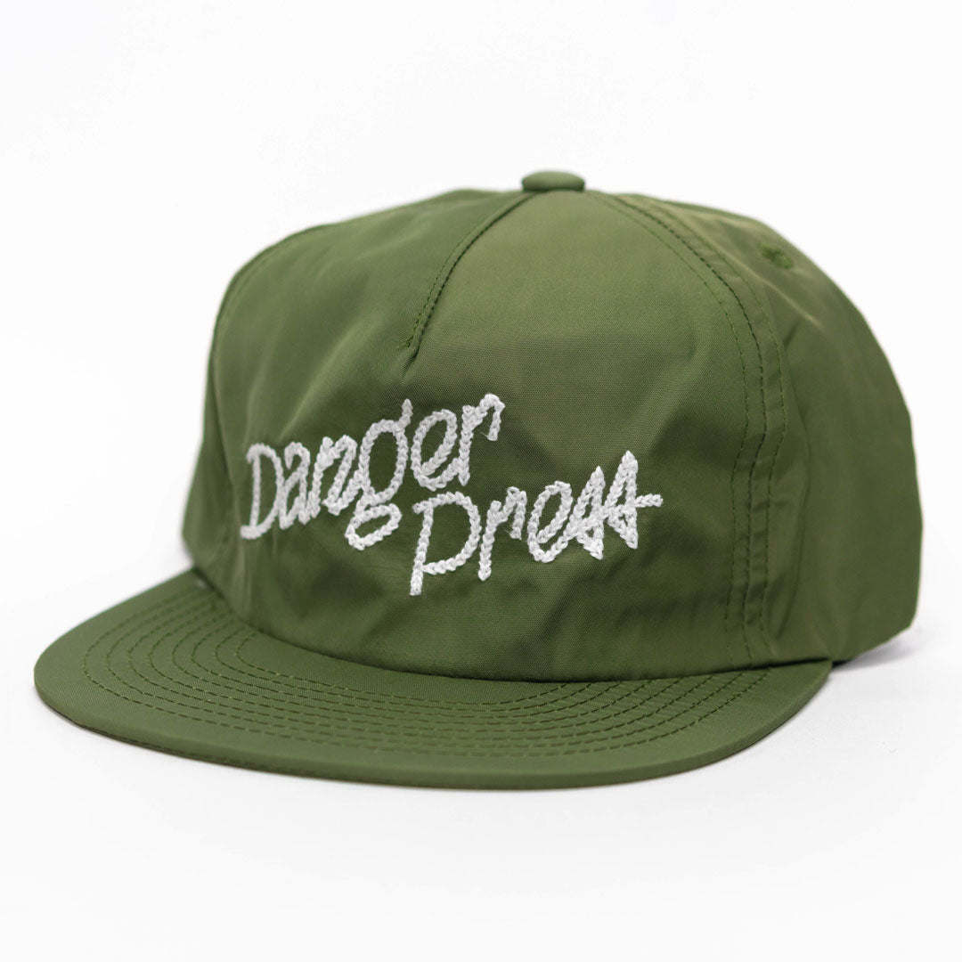 Danger chain hat